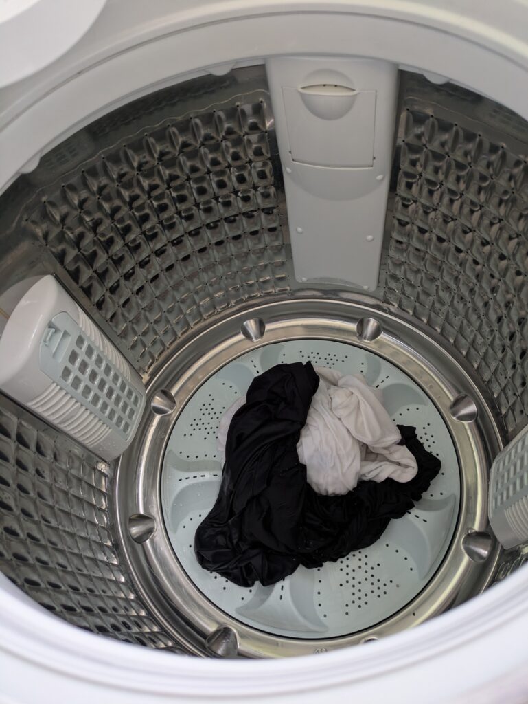 洗濯機に入れた衣類